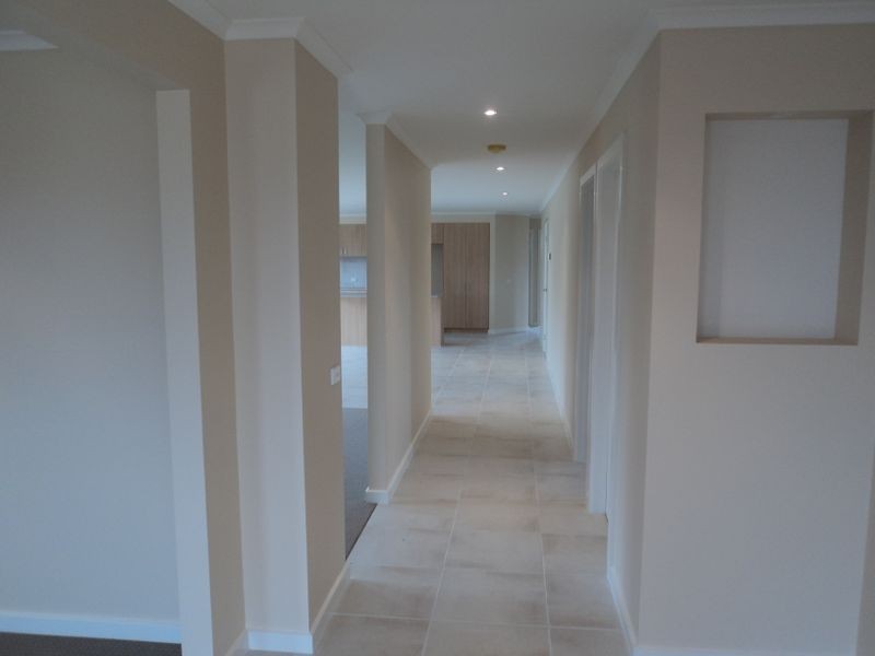 7 Dean Drive, Broadford VIC 3658