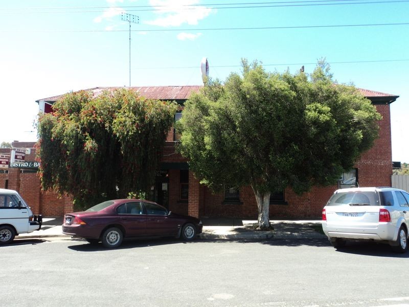 100 High Street, Broadford VIC 3658