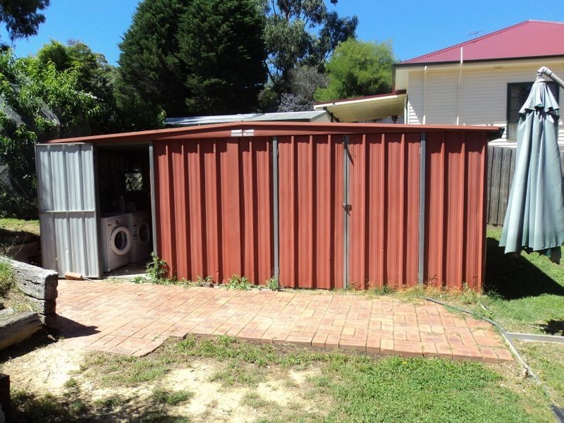 1 Steven Street, Clonbinane VIC 3658