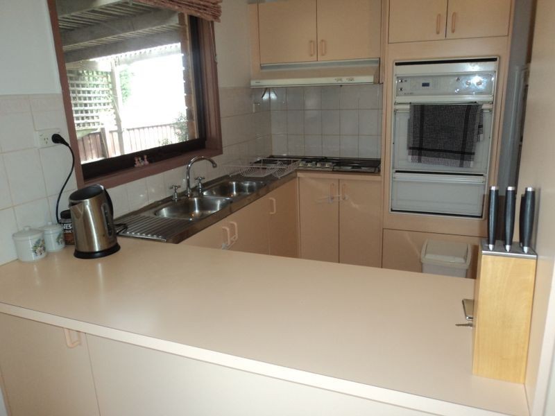 13 Mylson Avenue, Broadford VIC 3658