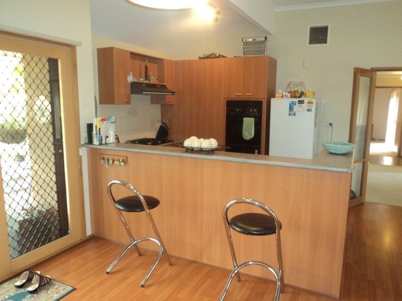 22-24 Burgess Road, Kilmore VIC 3764