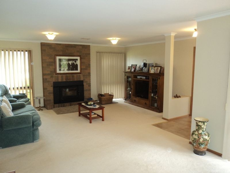 22-24 Burgess Road, Kilmore VIC 3764