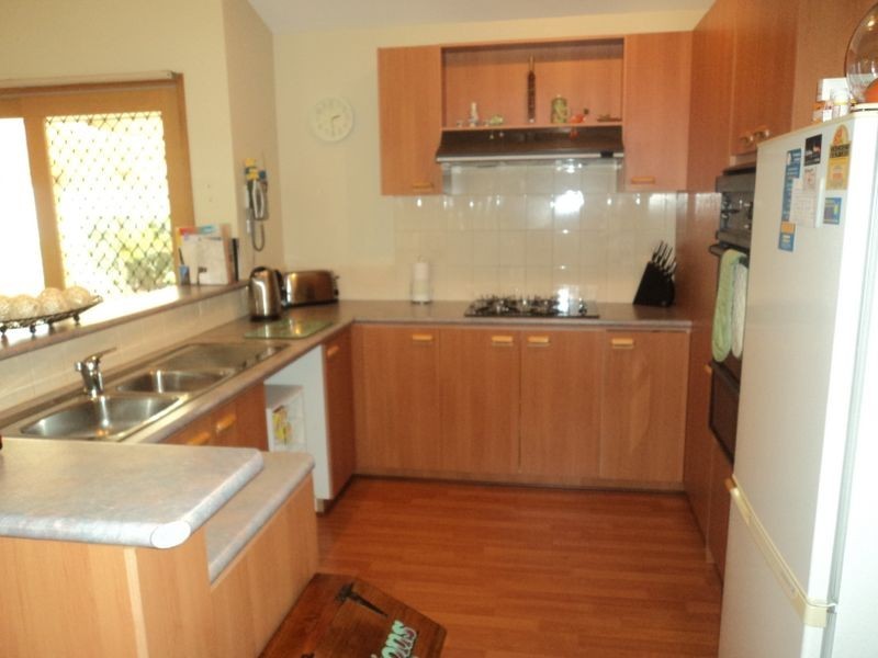 22-24 Burgess Road, Kilmore VIC 3764
