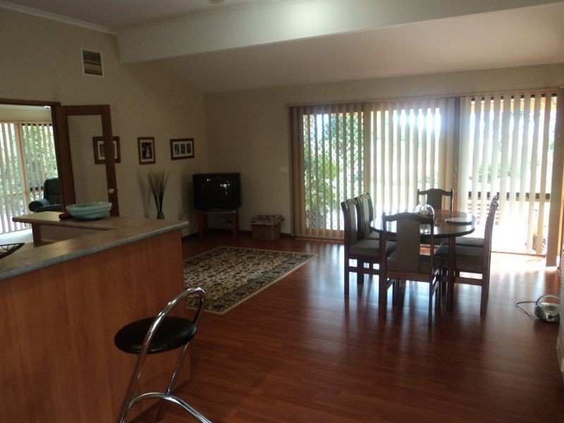 22-24 Burgess Road, Kilmore VIC 3764