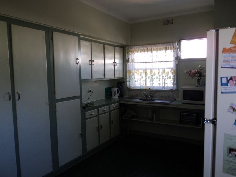 38 Stewart Street, Seymour VIC 3660