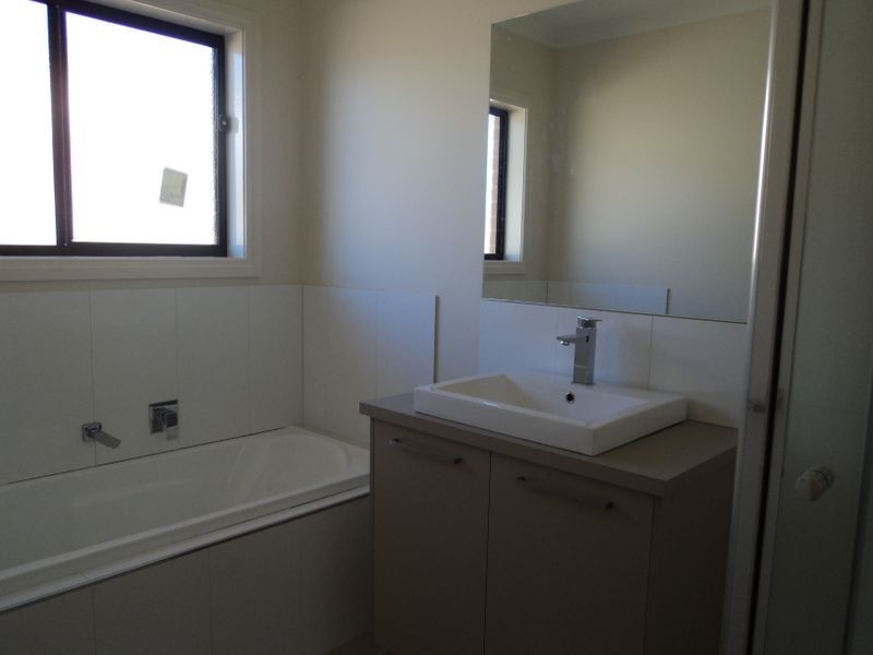 2 Tass Close, Broadford VIC 3658