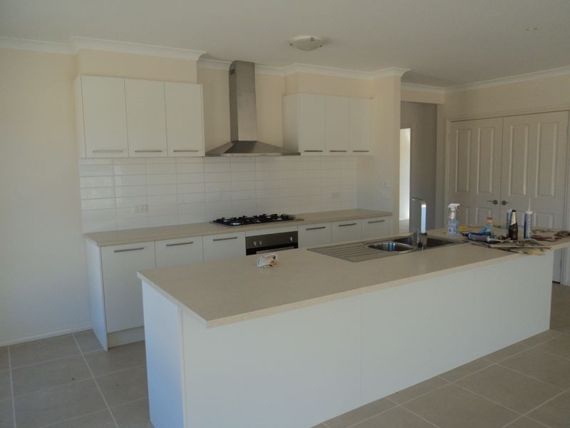 2 Tass Close, Broadford VIC 3658