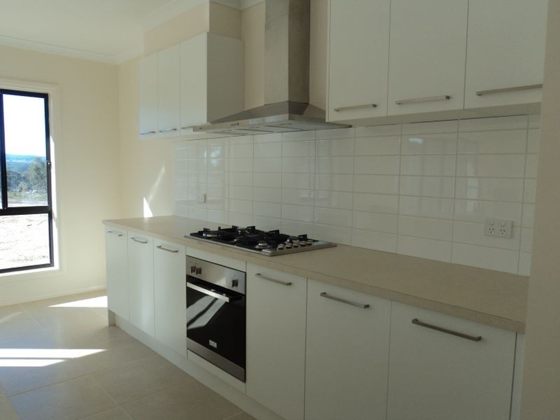 2 Tass Close, Broadford VIC 3658