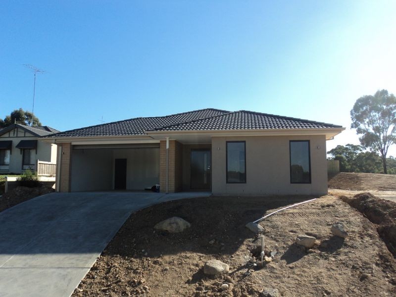 2 Tass Close, Broadford VIC 3658