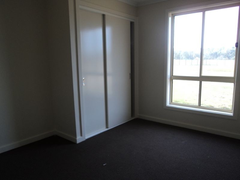 61 Donaldson Drive, Broadford VIC 3658