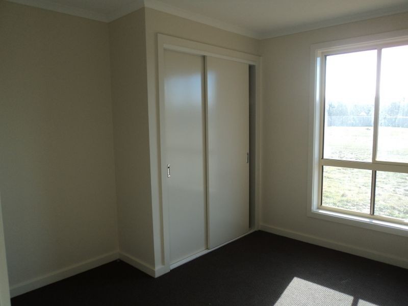 61 Donaldson Drive, Broadford VIC 3658