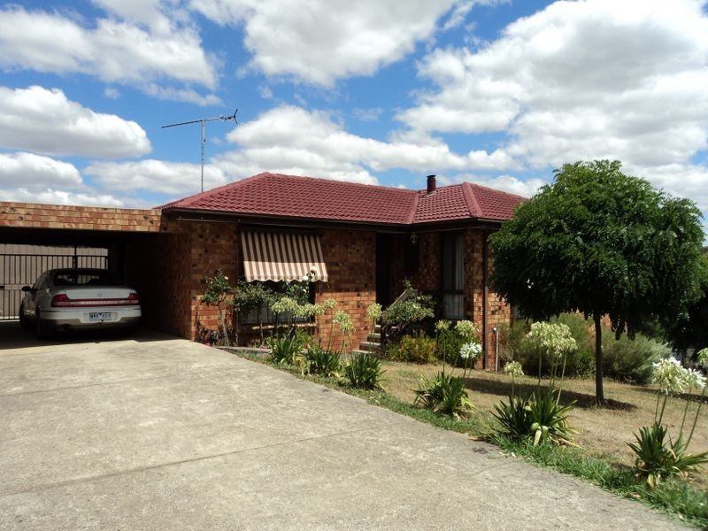 4 Ryans Road, Clonbinane VIC 3658