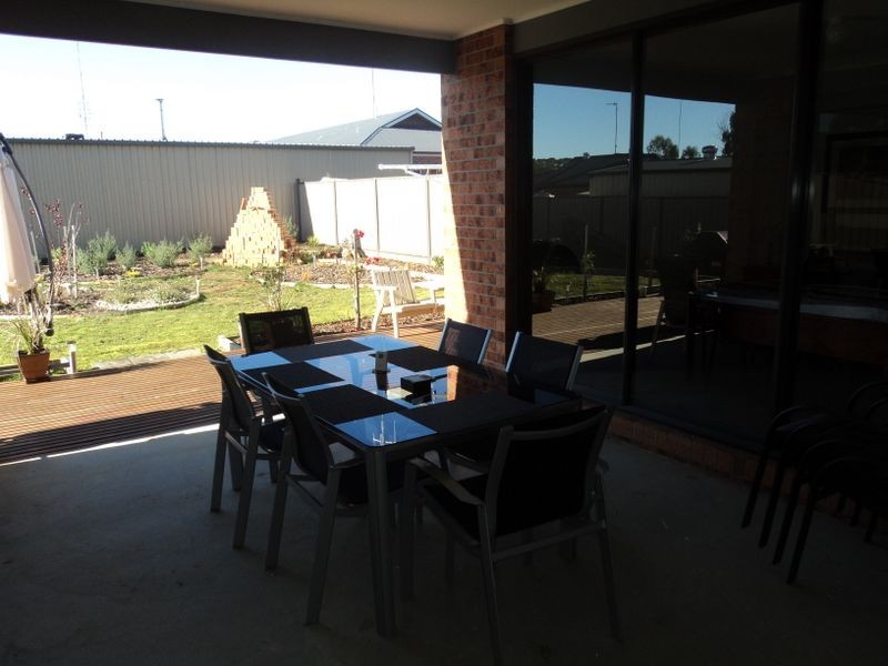 4 Greenwood Rise, Broadford VIC 3658