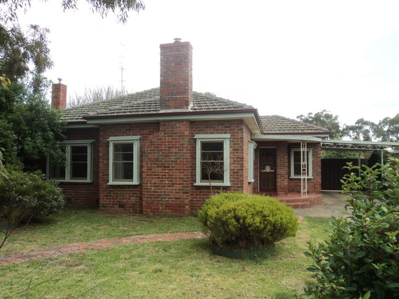 41 Piper Street, Broadford VIC 3658