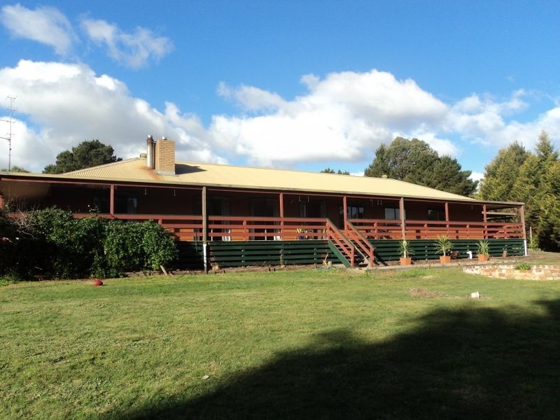 475 Sunday Creek Rd, Broadford VIC 3658