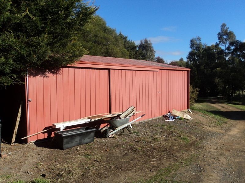 475 Sunday Creek Rd, Broadford VIC 3658