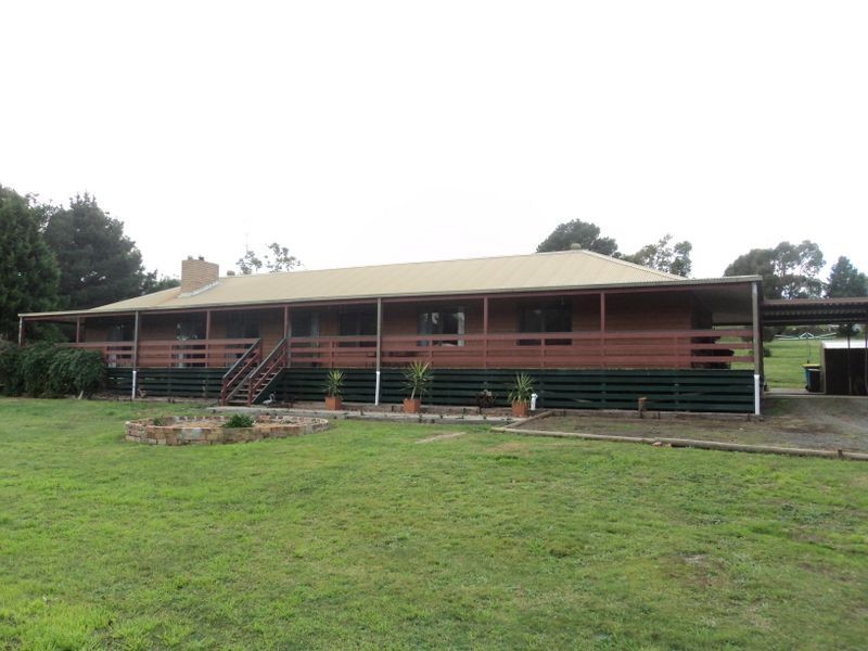 475 Sunday Creek Rd, Broadford VIC 3658