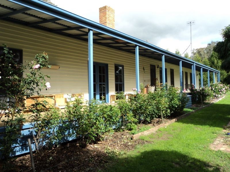 24 Casey Crescent, Broadford VIC 3658
