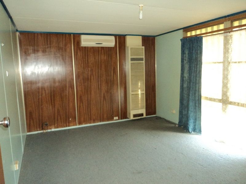 36 Sinclair Crescent, Seymour VIC 3660