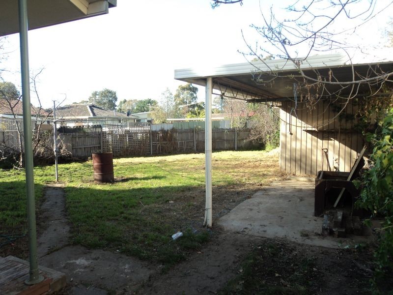 36 Sinclair Crescent, Seymour VIC 3660