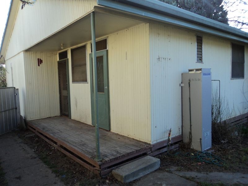 36 Sinclair Crescent, Seymour VIC 3660