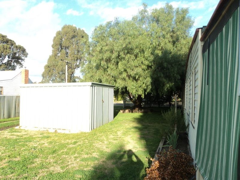 27 Sutherland Street, Broadford VIC 3658
