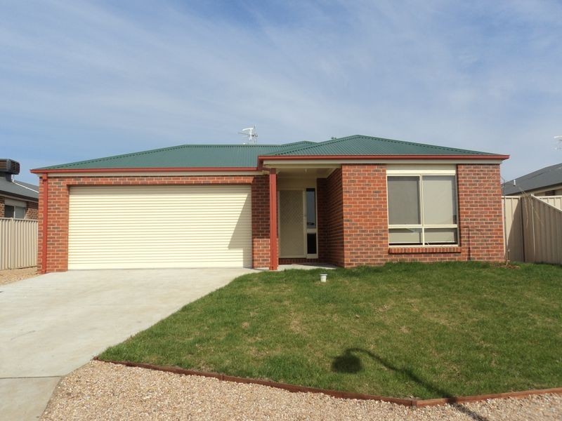 19 Eric Court, Kilmore VIC 3764