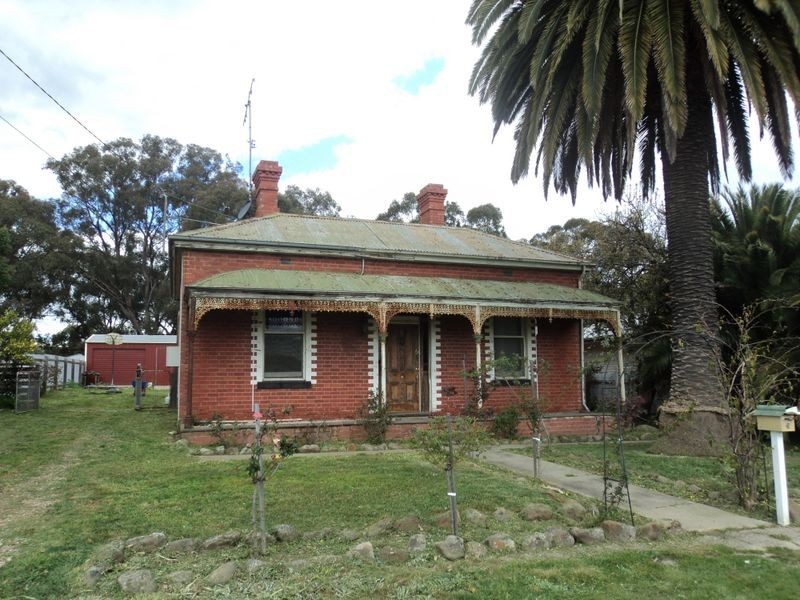 6 Gratten Street, Seymour VIC 3660