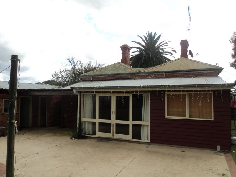 6 Gratten Street, Seymour VIC 3660