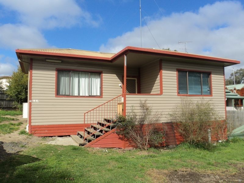 22 The Parade, Broadford VIC 3658