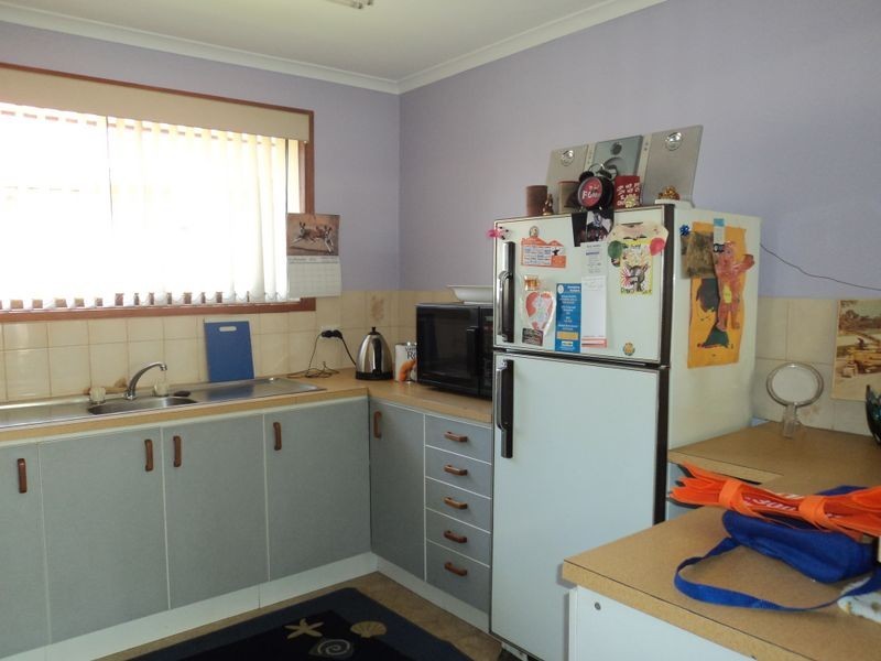 11 Mylson Avenue, Broadford VIC 3658