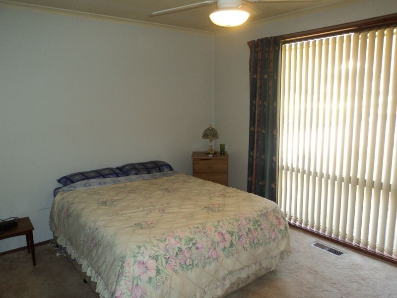 11 Mylson Avenue, Broadford VIC 3658