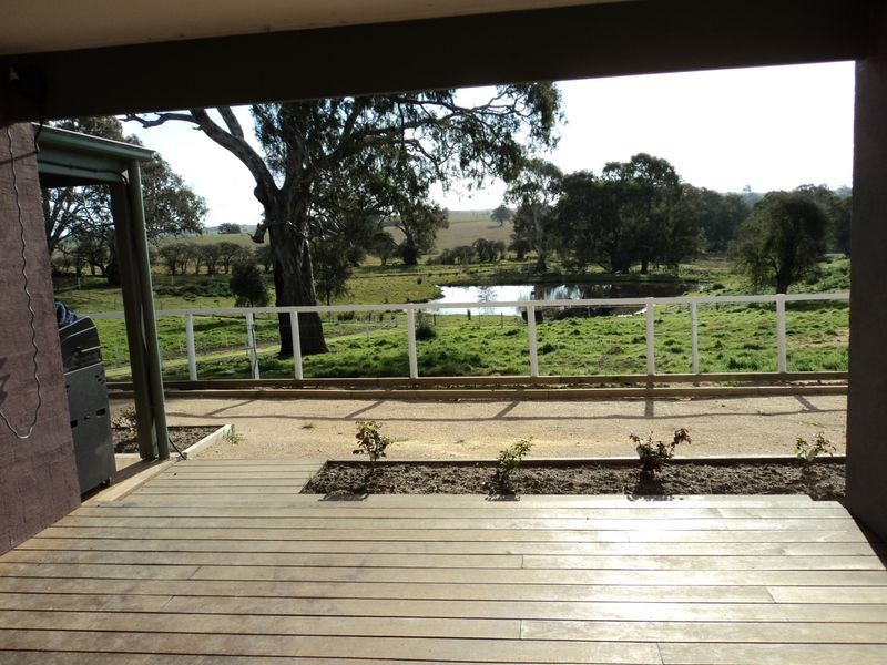 25 Browns Lane, Pyalong VIC 3521