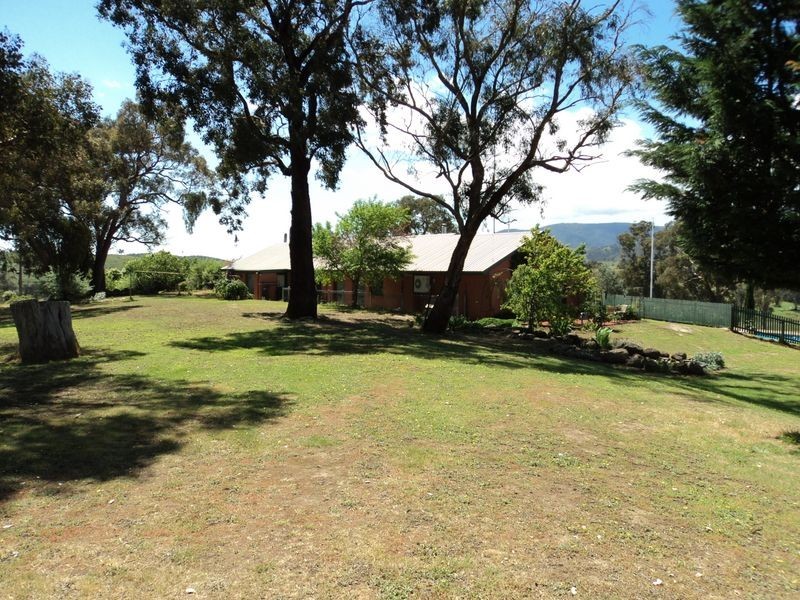135 Reedy Creek Road, Broadford VIC 3658