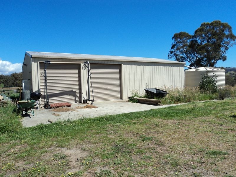 135 Reedy Creek Road, Broadford VIC 3658