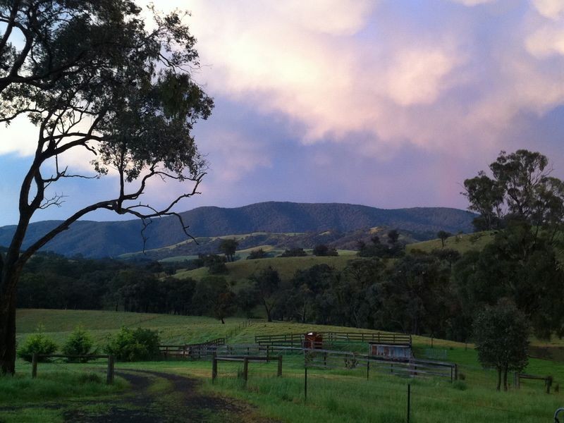 135 Reedy Creek Road, Broadford VIC 3658