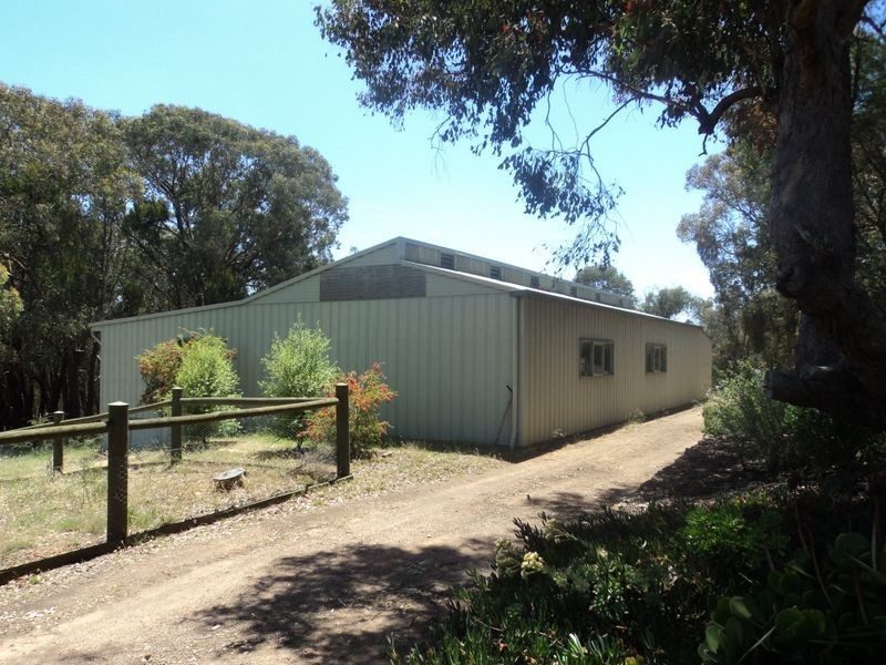 450 Sugarloaf Creek Road, Broadford VIC 3658