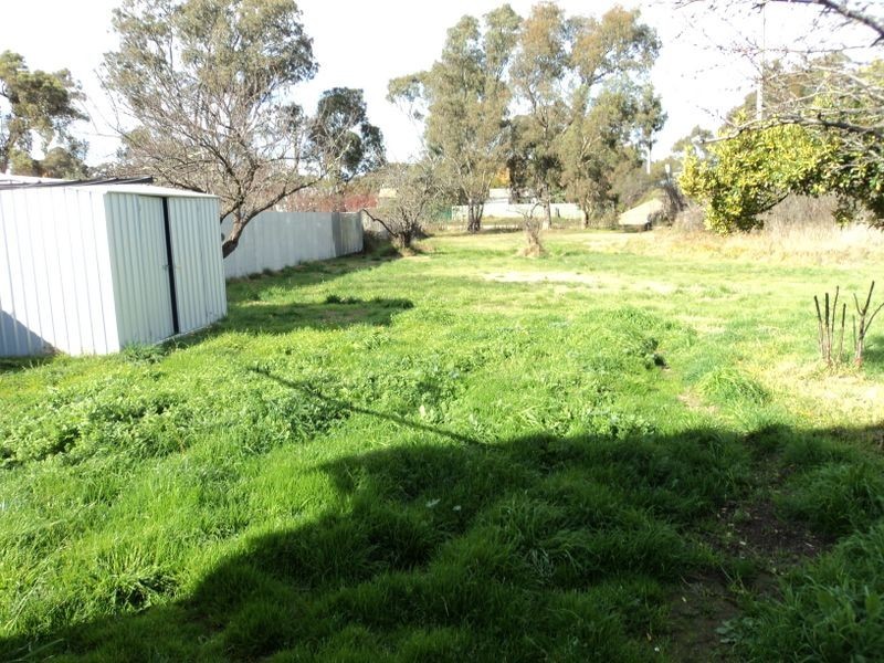 2 Sutherland Street, Broadford VIC 3658