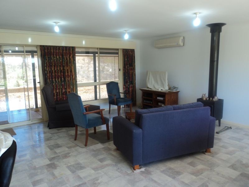 9 Purrier Ct, Broadford VIC 3658