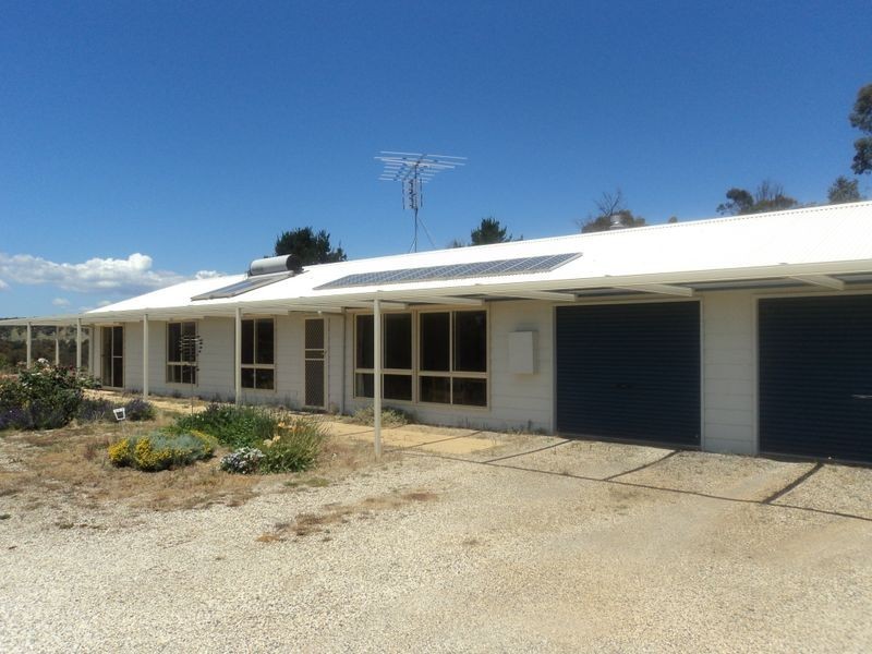 9 Purrier Ct, Broadford VIC 3658