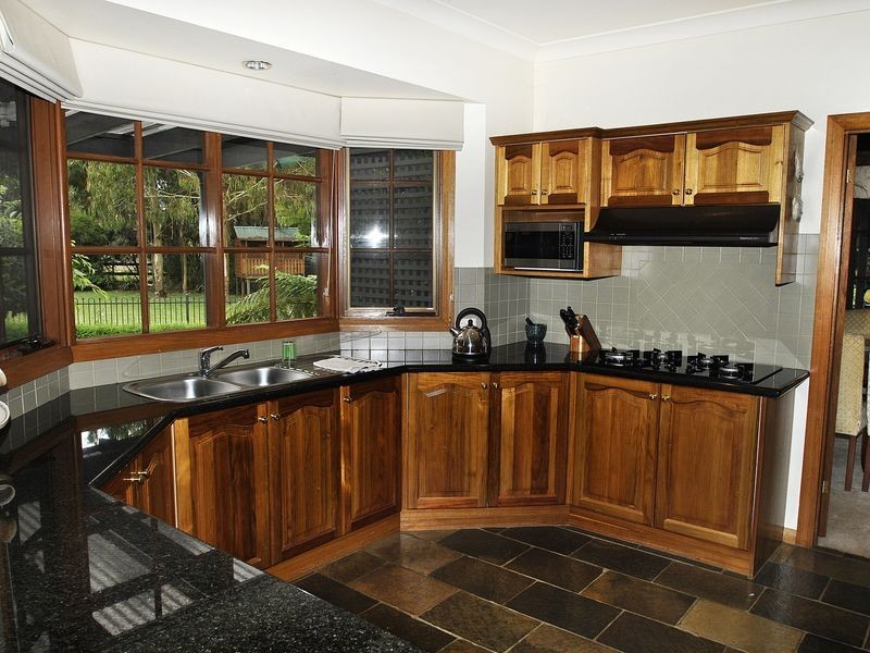 39 Melrose Drive, Kilmore VIC 3764