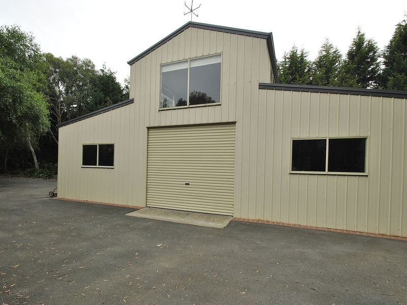 39 Melrose Drive, Kilmore VIC 3764