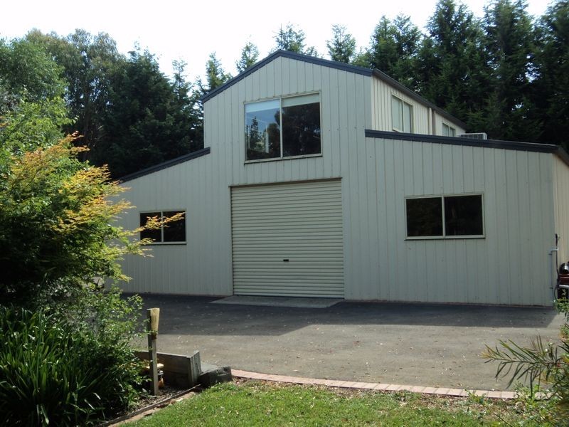 39 Melrose Drive, Kilmore VIC 3764
