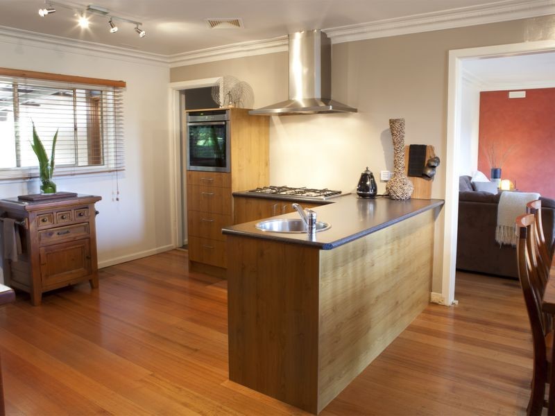 13 Govett Street, Broadford VIC 3658