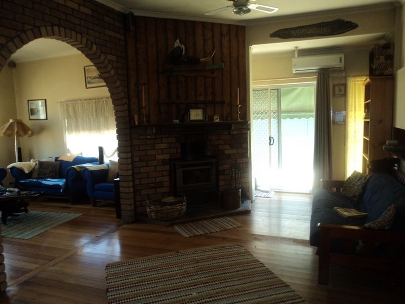 39 Piper Street, Broadford VIC 3658