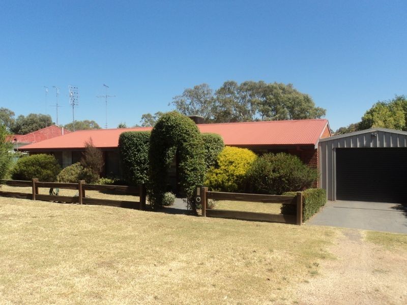 23 Mckenzie Street, Broadford VIC 3658