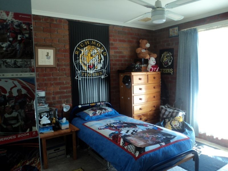 23 Mckenzie Street, Broadford VIC 3658