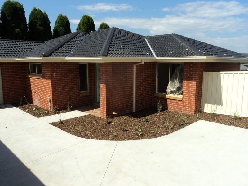 Unit 3/16 Jessica Avenue, Kilmore VIC 3764