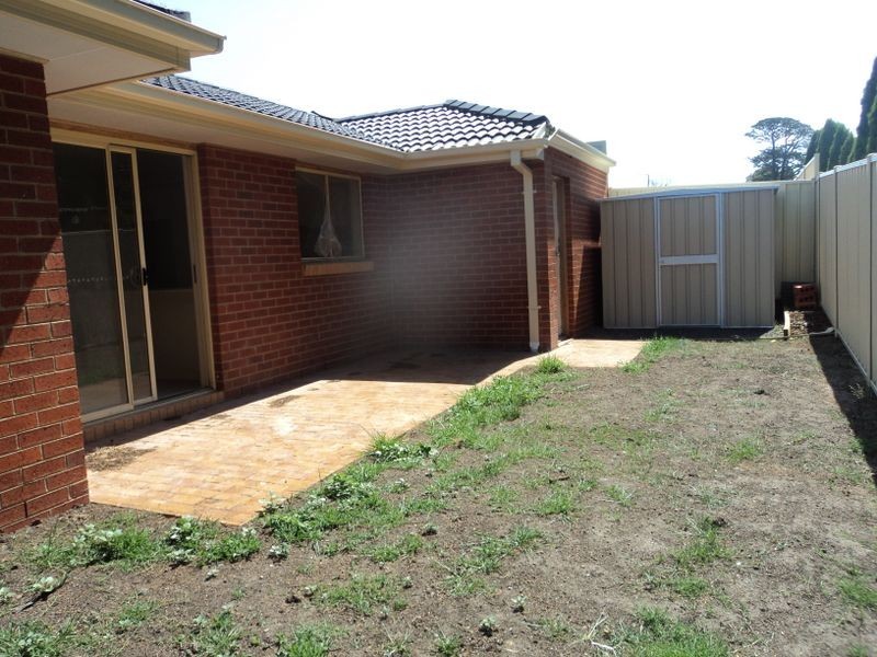 Unit 3/16 Jessica Avenue, Kilmore VIC 3764