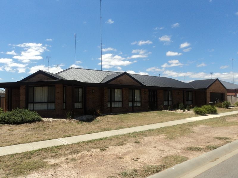 52 Donaldson Drive, Broadford VIC 3658